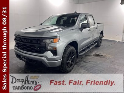 New 2025 Chevrolet Silverado 1500 Custom w/ Turbomax Blackout Package
