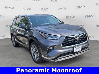 Used 2021 Toyota Highlander Platinum