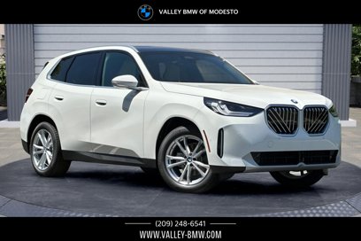 New 2025 BMW X3 xDrive30 w/ Convenience Package