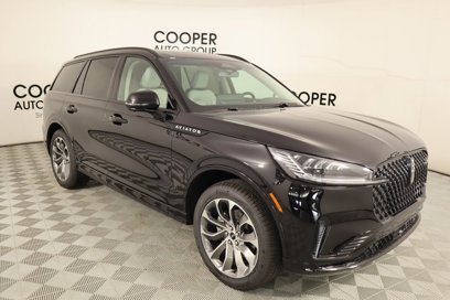 New 2025 Lincoln Aviator AWD w/ Jet Appearance Package