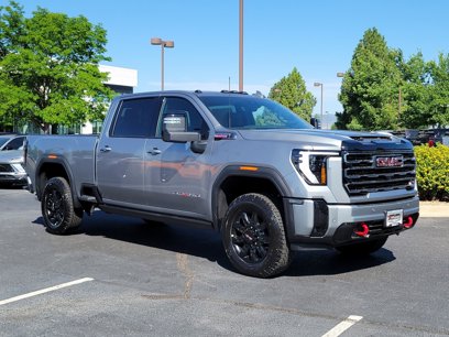 New 2025 GMC Sierra 2500 AT4 w/ AT4 Premium Plus Package