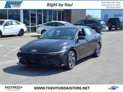 New 2025 Hyundai Elantra SEL