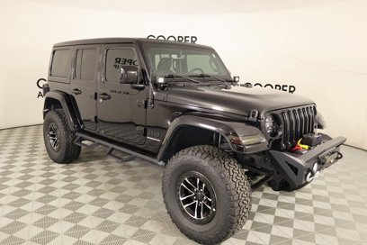 Used 2023 Jeep Wrangler Altitude