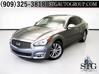 Used 2018 INFINITI Q70 Luxe