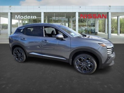 New 2025 Nissan Kicks SR