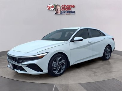 New 2025 Hyundai Elantra Limited