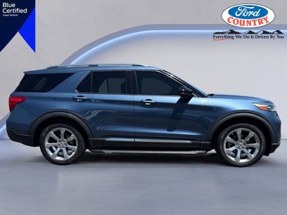 Certified 2020 Ford Explorer Platinum w/ Premium Technology Package
