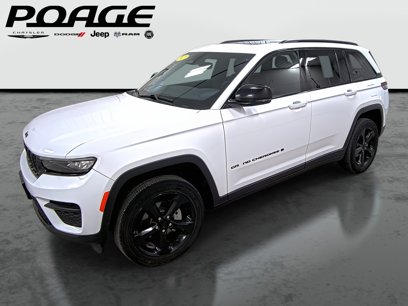 Used 2023 Jeep Grand Cherokee Altitude