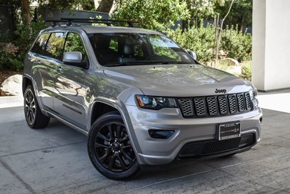 Used 2019 Jeep Grand Cherokee Altitude