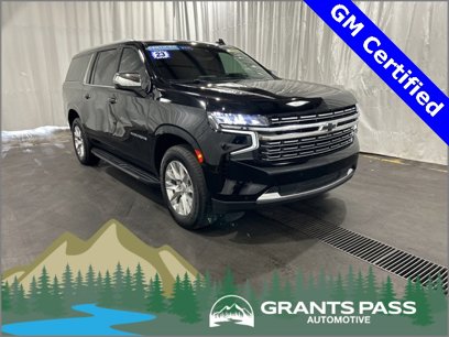 Used 2023 Chevrolet Suburban Premier w/ Premium Package 2