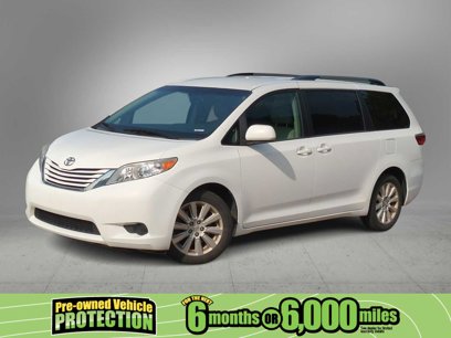 Used 2015 Toyota Sienna LE