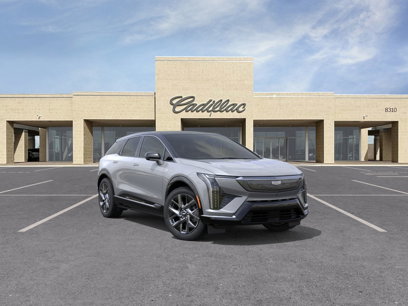 New 2025 Cadillac Optiq Luxury 2