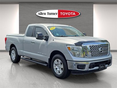 Used 2019 Nissan Titan SV w/ SV Convenience Package