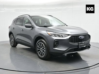 New 2025 Ford Escape SE