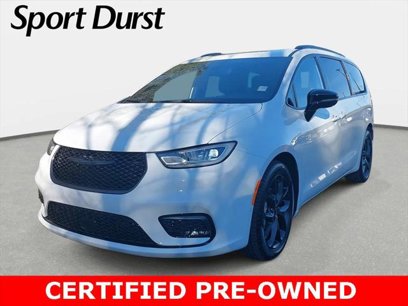 Certified 2023 Chrysler Pacifica Limited w/ S Appearance Package