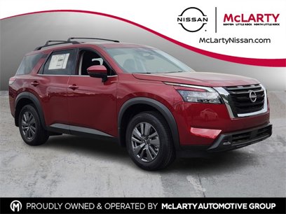New 2025 Nissan Pathfinder SV w/ SV Premium Package