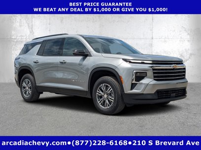 New 2025 Chevrolet Traverse LT w/ Driver Confidence Package