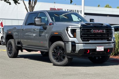 New 2025 GMC Sierra 2500 AT4 w/ AT4 Premium Plus Package