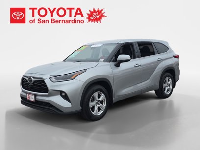 Certified 2021 Toyota Highlander LE