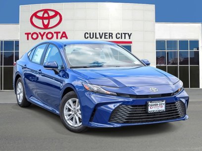 New 2025 Toyota Camry LE