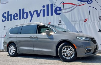 Used 2022 Chrysler Pacifica Touring-L