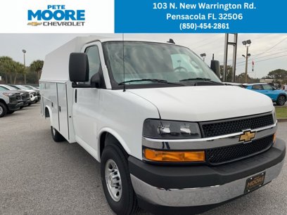 New 2025 Chevrolet Express 3500 w/ Power Convenience Package