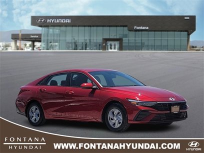 New 2025 Hyundai Elantra SE