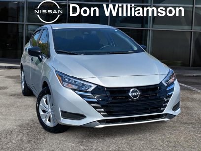 New 2025 Nissan Versa S