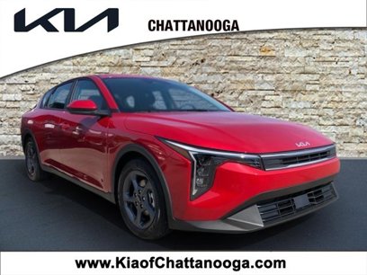 New 2025 Kia K4 LXS