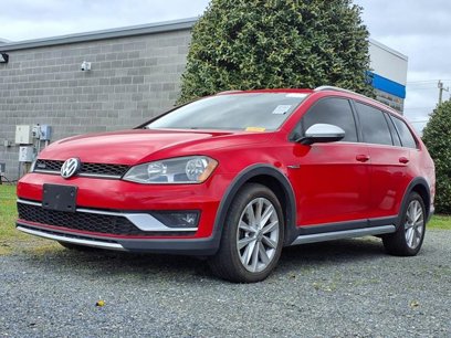 Used 2017 Volkswagen Golf Alltrack S