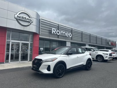 Certified 2022 Nissan Kicks SR
