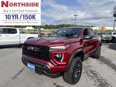 New 2025 GMC Canyon Elevation w/ Convenience Package