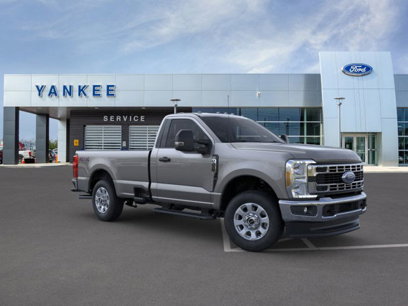 New 2025 Ford F350 XLT
