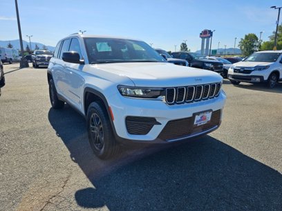 Used 2024 Jeep Grand Cherokee Laredo