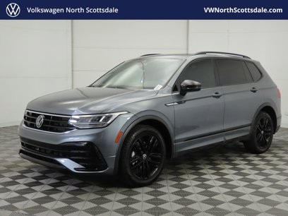 Certified 2022 Volkswagen Tiguan SE R-Line