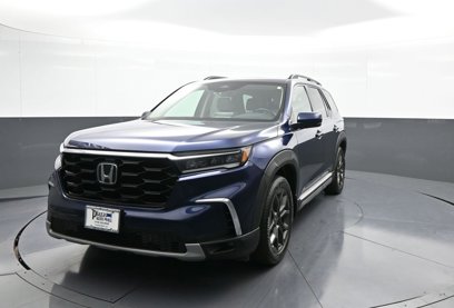 Certified 2023 Honda Pilot Touring