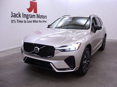 New 2025 Volvo XC60 B5 Plus w/ Protection Package Premier