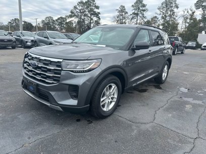 New 2025 Ford Explorer Active