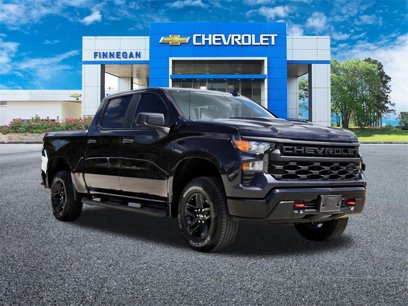 Certified 2024 Chevrolet Silverado 1500 Custom Trail Boss w/ LPO, Dark Essentials Package