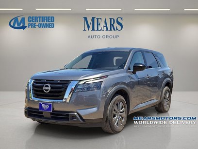 Used 2023 Nissan Pathfinder S