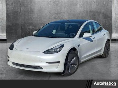 Used 2019 Tesla Model 3 Mid Range