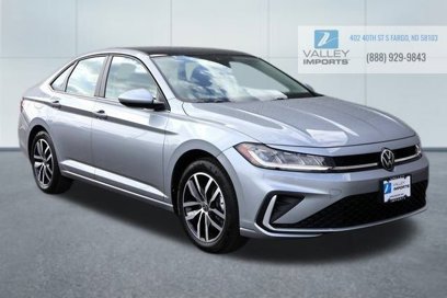 New 2025 Volkswagen Jetta SE