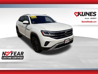 Used 2022 Volkswagen Atlas Cross Sport SE w/ Black Wheel Package