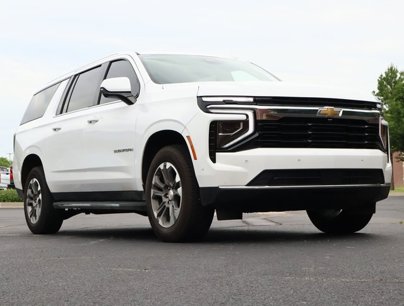 New 2025 Chevrolet Suburban LS