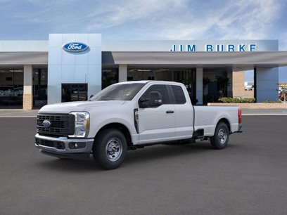 New 2025 Ford F250 XL w/ XL Chrome Package