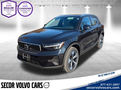 New 2025 Volvo XC40 B5 Core w/ Protection Package Premier