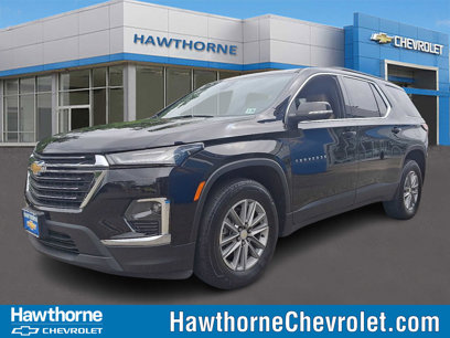 Used 2023 Chevrolet Traverse LT