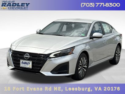 Used 2024 Nissan Altima 2.5 SV