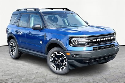 New 2024 Ford Bronco Sport Outer Banks w/ Tech Package