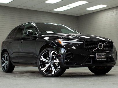 Used 2022 Volvo XC60 T8 R-Design w/ Advanced Package
